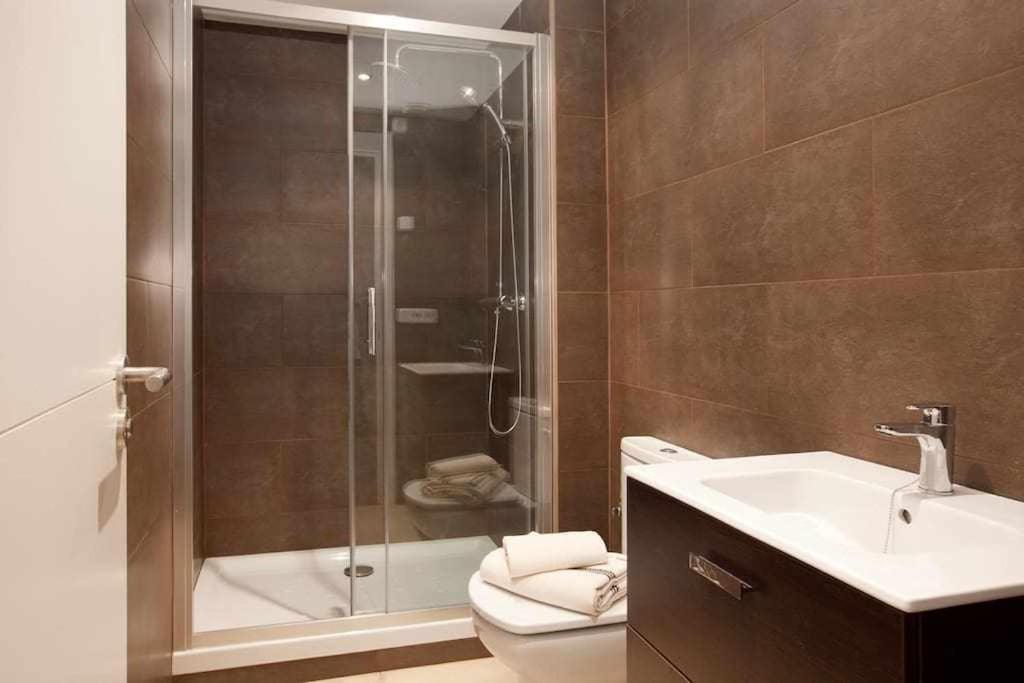 Apart Centrico Con Terraza En Gracia Barselona Dış mekan fotoğraf