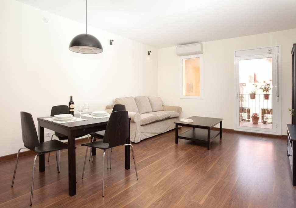 Apart Centrico Con Terraza En Gracia Barselona Dış mekan fotoğraf